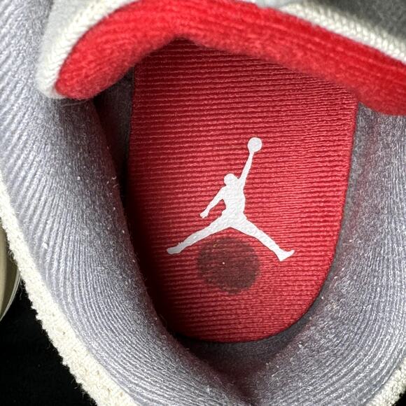 Size 8.5 - Nike Air Jordan 3 Retro SE Muslin Men's Shoes - Picture 7 of 12